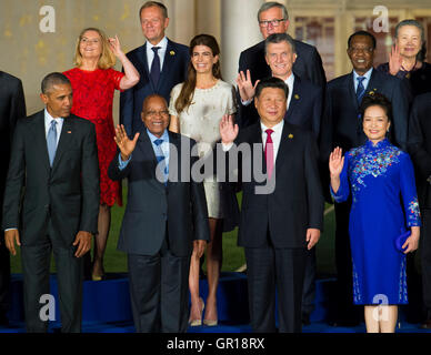 Hangzhou, China. 5th September, 2016. World leaders stand for a group photo with spouses during the welcoming dinner for the G20 Summit at the at West Lake Pavillion September 4, 2016 in Hangzhou, China. Credit:  Planetpix/Alamy Live News Stock Photo