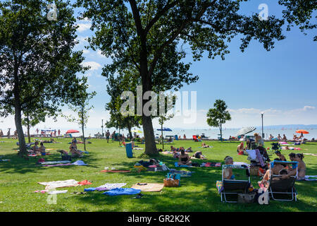 Weiden am See: public bathing beach lido, Lake Neusiedl, Neusiedler See, Austria, Burgenland, Stock Photo