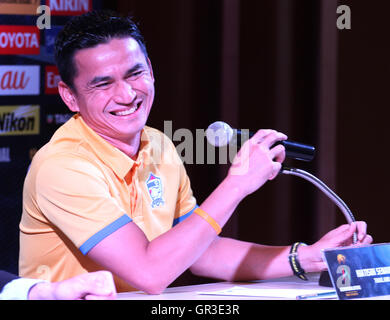 Bangkok, Thailand. 05th Sep, 2016. Kiatisuk Senamuang coach of Thailand speaks to the media at The Emerald Hotel in Bangkok during the press conference of the final round of Asian qualifiers for the 2018 World Cup before match between Thailand Vs Japan at Rajamangala National Stadium in Bangkok. © Vichan Poti/Pacific Press/Alamy Live News Stock Photo