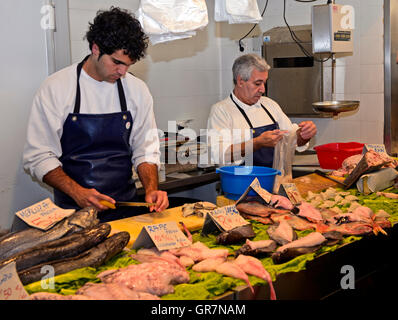 Fish Mongers On The Cadiz Fish Market, Cadiz, Spain Stock Photo