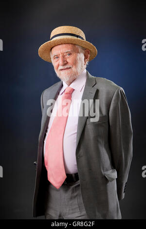 Sir Stanley William Wells CBE, the British Shakespearean scholar at the Edinburgh International Book Festival. Edinburgh, Scotland. 27th August 2016 Stock Photo