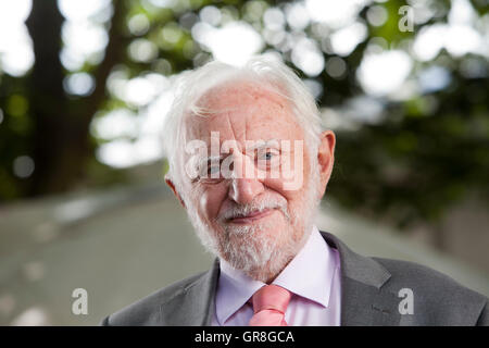 Sir Stanley William Wells CBE, the British Shakespearean scholar at the Edinburgh International Book Festival. Edinburgh, Scotland. 27th August 2016 Stock Photo