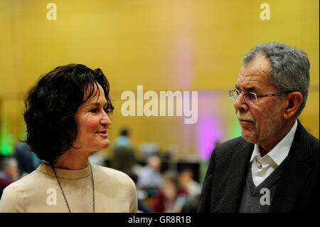 Federal Convention Of The Green Party In Vienna Eva Glawischnig,National Spokesperson Of The Greens And Alexander Van Der Bellen Stock Photo