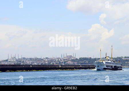 Harbour Area Of Kadiköy, Asian Part Of Istanbul Stock Photo