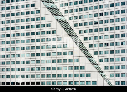 Monotone Skyscraper Facade Stock Photo - Alamy