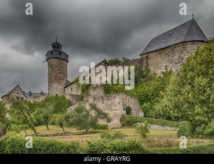 Dark Clouds Over Zwernitz Castle, View From The Southeast To The Stronghold And The Castle Keep Stock Photo