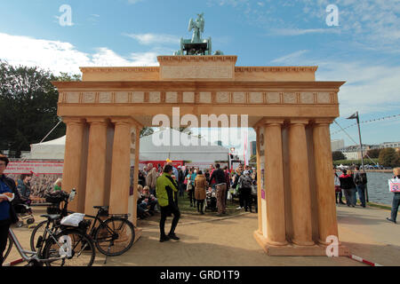25Th Anniversary Of German Reunification At Frankfurt. Brandenburg Gate Model Stock Photo