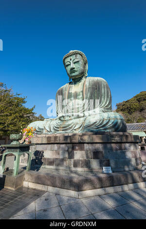 Daibutsu - The Great Buddha of Kotokuin Temple in Kamakura, Kanagawa, Japan Stock Photo