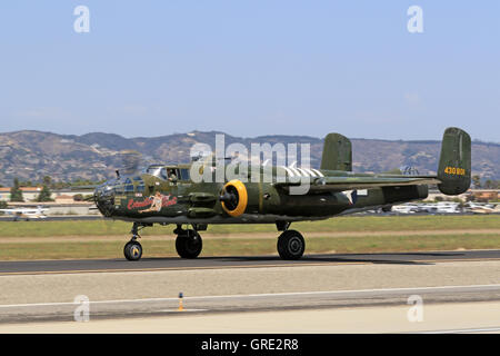 Airplane vintage WWII B-25 Mitchell bomber aircraft flying at the 2016 Camarillo Air Show outside Los Angeles Stock Photo