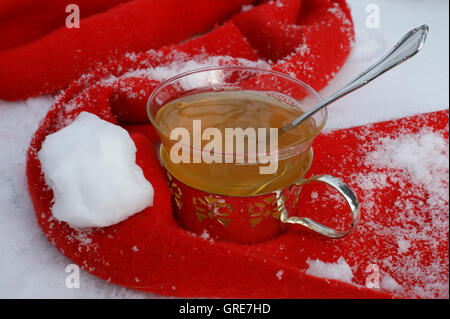 Herbal Tea Against Getting A Cold Stock Photo - Alamy