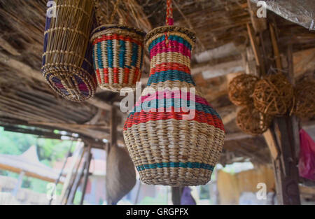 Cairo, Egypt. 7th Sep, 2016. Straw-traditional products are seen, in Cairo, Egypt, on September 7, 2016 Credit:  Amr Sayed/APA Images/ZUMA Wire/Alamy Live News Stock Photo