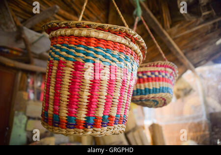 Cairo, Egypt. 7th Sep, 2016. Straw-traditional products are seen, in Cairo, Egypt, on September 7, 2016 Credit:  Amr Sayed/APA Images/ZUMA Wire/Alamy Live News Stock Photo