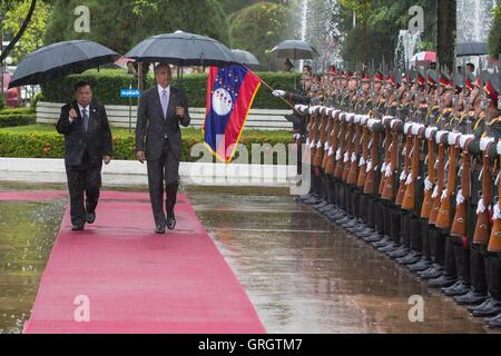 Vientiane, Laos. 6th September, 2016. U.S President Barack Obama escorted by Laotian President Bounnhang Vorachith inspects the Honor Guard during the arrival ceremony at the Presidential Palace September 6, 2016 in Vientiane, Laos. Obama is in Laos for the ASEAN Summit. Credit:  Planetpix/Alamy Live News Stock Photo