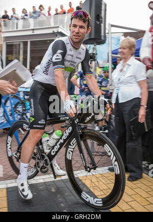 Congleton, UK - 6th September, 2016: Stage 3 of the Tour of Britain Cycle Race 2016. The competing teams arrive at the starting point and sign in for Stage 3 of the Race which commenced in Congleton, Cheshire, UK Stock Photo