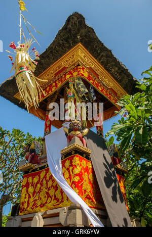 Colourful preparations for Balinese temple festival Stock Photo