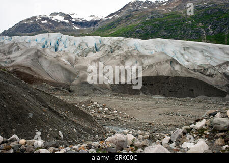 Reid Glacier - Glacier Bay National Park, Alaska. Patterns of ice and snow on the Reid Glacier in Glacier Bay National Park, Alaska. Reid Glacier is an 11-mile-long (18 km) glacier in the U.S. state of Alaska. It trends north to Reid Inlet in Glacier Bay National Park and Preserve, two miles (3 km) south of Glacier Bay and 72 miles (116 km) northwest of Hoonah. It was named by members of the Harriman Alaska Expedition for Harry Fielding Reid. Stock Photo