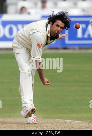 Kabir Ali of Worcestershire - Essex CCC vs Worcestershire CCC - - Friendly Match at Ford County Ground, Chelmsford, 13/04/07 Stock Photo