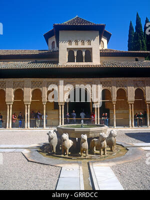 Court of the Lions, Alhambra Palace, Andalucia, Granada, Spain Stock Photo