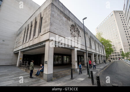 manchester court magistrates entrance front alamy