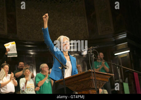 Chicago, Illinois, USA. 8th Sep, 2016. Presidential candidate Dr. Jill Stein for the Green Party, talks about her platform to a crowd of supporters at the Preston Bradley Center in Chicago. Credit:  Rick Majewski/ZUMA Wire/Alamy Live News Stock Photo