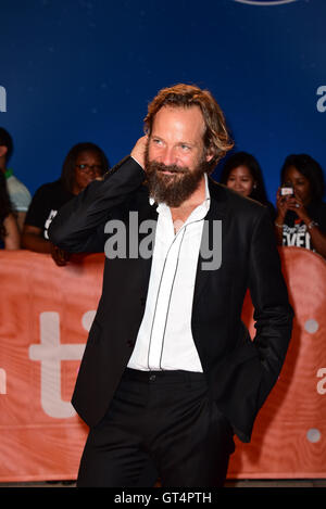 Toronto, Ontario, Canada. 8th Sep, 2016. Actor PETER SARSGAARD attends 'The Magnificent Seven' premiere during the 2016 Toronto International Film Festival at Roy Thomson Hall on September 8, 2016 in Toronto, Canada Credit:  Igor Vidyashev/ZUMA Wire/Alamy Live News Stock Photo