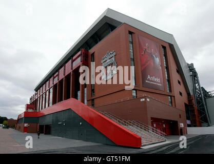 Anfield, Liverpool, UK. 09th Sep, 2016. Official Opening of Anfield's Main Stand. General views of the new main stand at Anfield as workers apply the finishing touches ahead of tomorrow's opening home game versus Leicester City. Credit:  Action Plus Sports/Alamy Live News Stock Photo