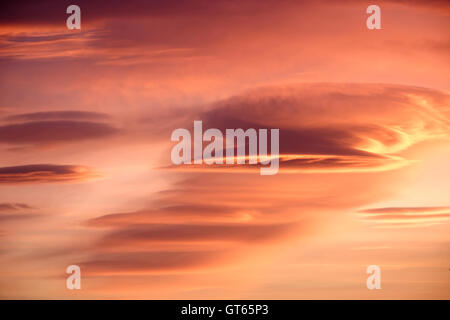 particular cloud formation in the shape of an inverted circular disc or inverted dish Stock Photo