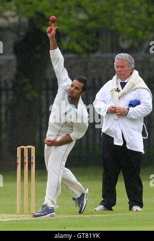 S Saeed in bowling action for Barking - Barking CC vs Goresbrook CC ...