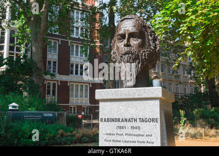 Rabindranath Tagore London, view of the  statue of Indian poet and philosopher Rabindranath Tagore in Gordon Square, Bloomsbury, UK. Stock Photo