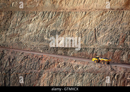 Open cut gold mine, Gwalia Western Australia Stock Photo