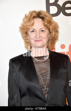 Toronto, Ontario, Canada. 9th Sep, 2016. Actress MELISSA LEO attends the 'Snowden' premiere during the 2016 Toronto International Film Festival at Roy Thomson Hall on September 9, 2016 in Toronto, Canada. © Igor Vidyashev/ZUMA Wire/Alamy Live News Stock Photo