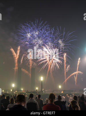 Berlin, Germany. 09th Sep, 2016. Fireworks can be seen during the Pyronale above the field in front of the Olympic Stadium in Berlin, Germany, 09 September 2016. At the 11th fireworks spectacle Pyronale, pyrotechnical specialists from Germany and Europe show off their talent. Photo: PAUL ZINKEN/dpa/Alamy Live News