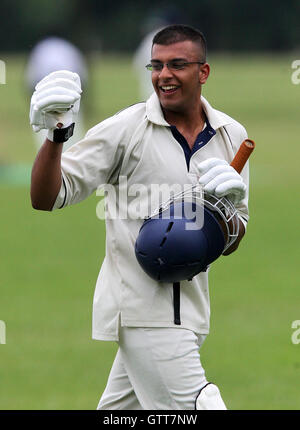 Victoria Park Juniors vs Island - Victoria Park Community Cricket League - 24/06/08 Stock Photo