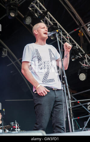 Lazy Habits play "The Lakeside Stage" Camper Calling, Ragley Hall ...