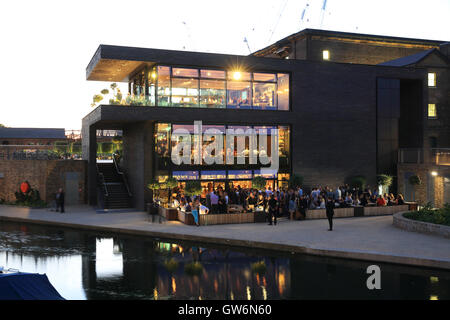 The trendy Lighterman gastro pub on the Regent's Canal, in the vibrant King's Cross regeneration area, in north London, England Stock Photo