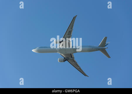 Cathay Pacific Boeing 777-367(ER) aircraft taking off from Heathrow Airport, Greater London, England, United Kingdom Stock Photo