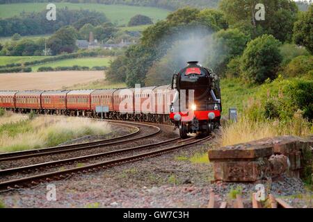 Fourstones, Hexham, Newcastle & Carlisle Railway, Northumberland, UK. 11th September 2016. Flying Scotsman steam train LNER A3 Class 4-6-2 York on the last run of 'The Waverley' rail tour for this year. Credit:  Andrew Findlay/Alamy Live News Stock Photo