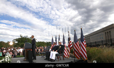 Washington, District of Columbia, USA. 11th Sep, 2016. United States President Barack Obama delivers remarks at the Pentagon Memorial in Washington, DC during an observance ceremony to commemorate the 15th anniversary of the 9/11 terrorist attacks, Sunday, September 11, 2016. Seated behind the President are US Secretary of Defense Ash Carter, left, and US Marine Corps General Joseph F. Dunford Jr., Chairman of the Joint Chiefs of Staff, right.Credit: Dennis Brack/Pool via CNP © Dennis Brack/CNP/ZUMA Wire/Alamy Live News Stock Photo