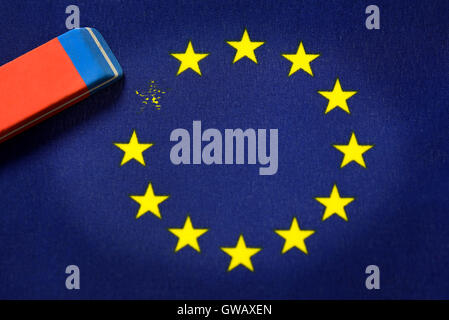 From EU flag star is erased out, symbolic photo Brexit, Aus EU-Fahne wird Stern ausradiert, Symbolfoto Brexit Stock Photo