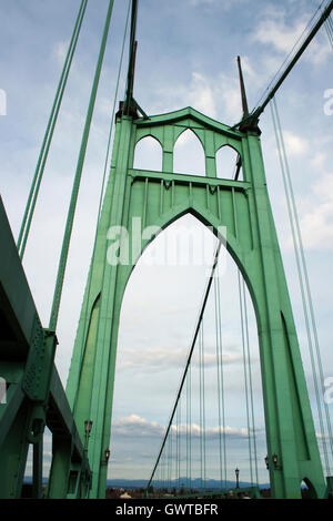 St Johns Bridge, Portland, Oregon USA Stock Photo