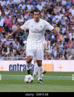 Corazon Classic Charity Football Match - Real Madrid Legends v Ajax Legends - Santiago Bernabeu Stadium  Featuring: Luis Figo Where: Madrid, Spain When: 05 Jun 2016 Stock Photo