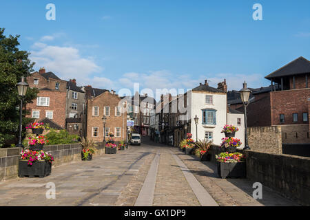 Early morning before all the visitors arrive at Elvet Bridge in the city of Durham, England, UK Stock Photo