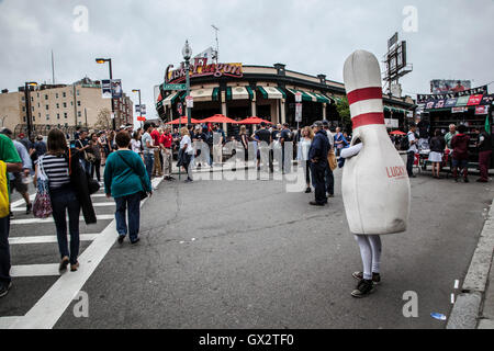 Yawkey way hi-res stock photography and images - Alamy