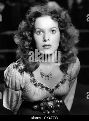 MAUREEN O'HARA (1920-2015) Irish American film actress as Esmeralda in the 1939 RKO film version of The Hunchback of Notre Dame Stock Photo