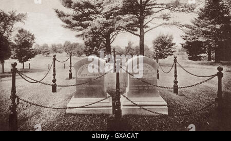 Round Top grave site of renowned American evangelist Dwight L. Moody (1837-1899) and his wife, Emma Charlotte Revell Moody (1843-1903), in East Northfield, Massachusetts. (USA) Stock Photo