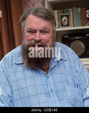 Brian Blessed makes his stage directorial debut with a production of Agatha Christie's 'The Hollow' at The Mill at Sonning. The play also features both his wife, Hildegard Neil, and his daughter Rosalind Blessed.  Featuring: Brian Blessed Where: Sonning, Stock Photo