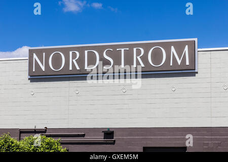 Indianapolis - Circa September 2016: Nordstrom Retail Mall Location. Nordstrom is Known for its Service and Fashion III Stock Photo