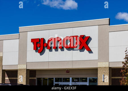 Muncie - Circa September 2016: T.J. Maxx Retail Store Location II Stock Photo