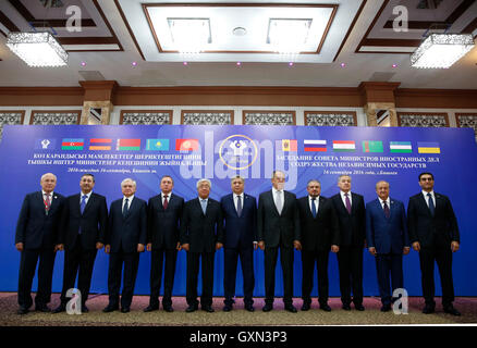 Bishkek, Kyrgyzstan. 16th Sep, 2016. Foreign Ministers of the Commonwealth of Independent States (CIS) member states take group photos before a meeting in Bishkek, capital of Kyrgyzstan, Sept. 16, 2016. The Commonwealth of Independent States (CIS) Foreign Ministers Council meeting was held in Kyrgyz capital of Bishkek on Friday in the run-up to the CIS Jubilee Summit. The Foreign Ministers of the CIS member states discussed and confirmed the draft documents of the summit to be signed by CIS leaders. © Roman Gainanov/Xinhua/Alamy Live News Stock Photo