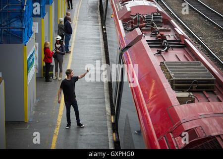 Carlisle railway station train leaving   Carlisle, Cumbria virgin Alstom Class 390 Pendolino West Coast Main Line (WCML) franchi Stock Photo